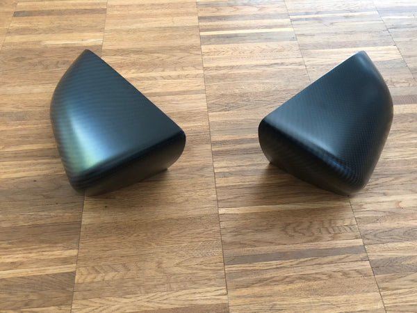 Tesla Model Y spiegelkappen van echt carbon - mat