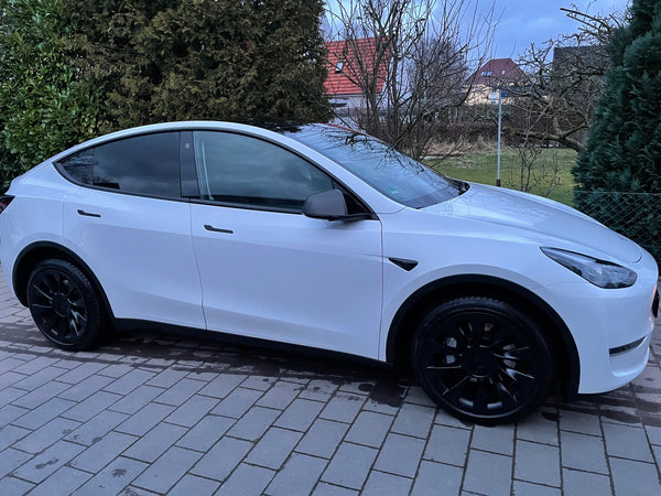 Tesla Model Y spiegelkappen van echt carbon - mat