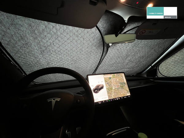 Tesla Model 3 Premium Privacy Shields - Frontscheibe innen, E-Mobility Shop